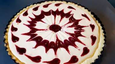 Recept za krostatu s kremom od vanilije i marmeladom