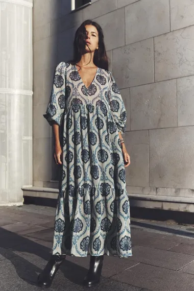 Zara ima prekrasne midi haljine za proljeće - izdvojili smo 17 favorita