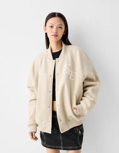 Bershka, Mohito i Stradivarius imaju sjajne prijelazne jakne