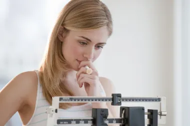 Zašto žene tijekom mjesečnice imaju više kilograma?