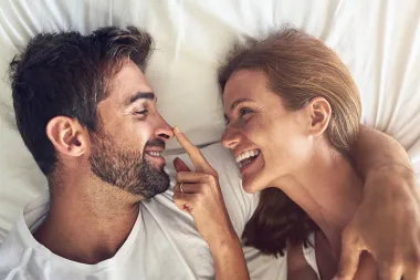 Odmah zaspiš kad si blizu partnera? To bi mogao biti iznenađujući znak