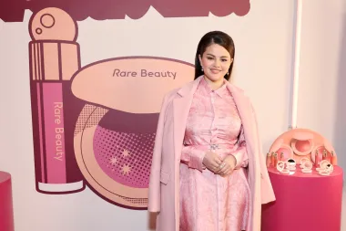 Selena Gomez predstavila novo rumenilo u šest nijansi