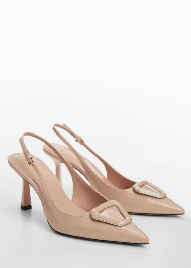 Slingback cipele uvijek su u modi, a ove sezone izgledaju bolje nego ikad