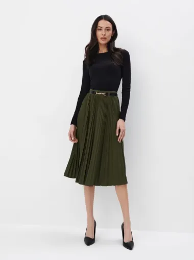 Od plisiranih do slip modela - ovo su najelegantnije suknje za toplije dane
