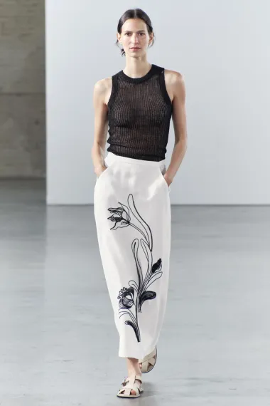 Od plisiranih do slip modela - ovo su najelegantnije suknje za toplije dane