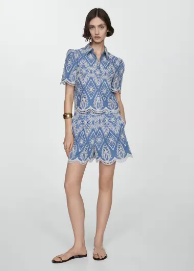 Šarmantne bluze s vezom koje će u trenu podići svaki outfit