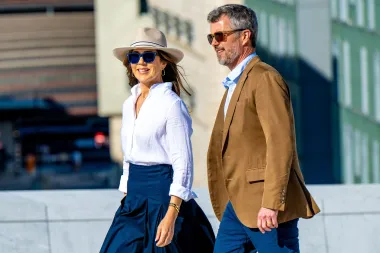 Danska kraljica Mary u hit suknji za ljeto - pronašli smo slične modele