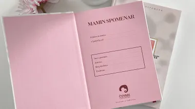 Znamo što morate pokloniti najvažnijim ženama u svojem životu!