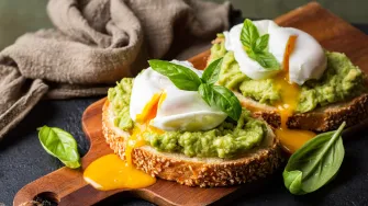 Od salata do čokoladnog moussea: Najbolji slatki i slani avokado recepti