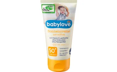 Top izbor za obiteljski odmor: Ovo su najisplativije kreme s visokim SPF faktorom