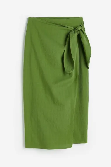 Počelo je ljetno sniženje u H&M-u - izdvojili smo 20 trendi komada koje vrijedi uloviti