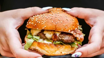 Vodič kroz gastro-spektakl u Dubrovniku: Koji su favoriti prvog Burger festivala?