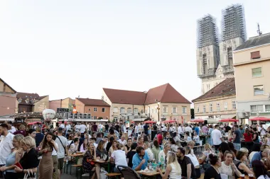 PLACe market na Dolcu još dva sunčana petka, ponovno s novim jelima