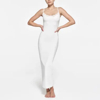 Popularni SKIMS, brend Kim Kardashian, sada ima sniženje