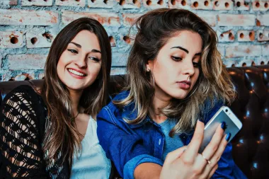 Osjećaš se loše dok gledaš Instagram? Evo što ne smiješ zaboraviti
