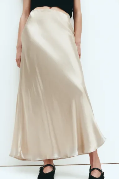 Suknje od satena: 15 stylish modela koji će začiniti svaki ljetni look