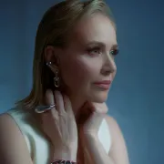 Jelena Rozga ima novi spot za hit pjesmu - kraljica je postala lavica