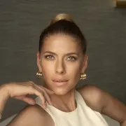 Jelena Perčin i Jasmin Mekić igraju moćni bračni par u novoj RTL-ovoj seriji 'Sjene prošlosti'
