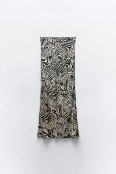 Slip suknje u najljepšim modelima za kraj ljeta i prijelazni period