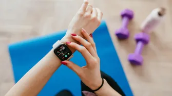 Koji su najpopularniji pametni satovi za žene? Ovih 8 modela isplati se kupiti