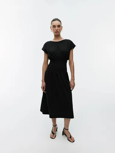 Crne haljine za svaki dan - stylish modeli iz novih kolekcija