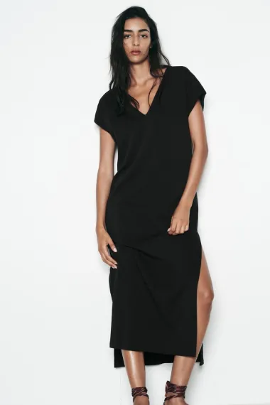 Crne haljine za svaki dan - stylish modeli iz novih kolekcija