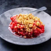 Recept za najfiniji drobljenac s jabukama i kupinama