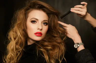 Hair trendovi: Upečatljive frizure koje će biti popularne ove jeseni i zime