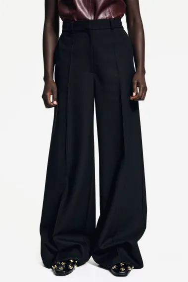 Izdvojili smo 30 modnih favorita iz H&M kolekcije za jesen i zimu
