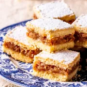 Recept za neodoljivu pitu od jabuka kakvu su radile naše bake