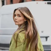 Katie Holmes uspjela je kreirati savršen jesenski look, želimo ovaj kaput