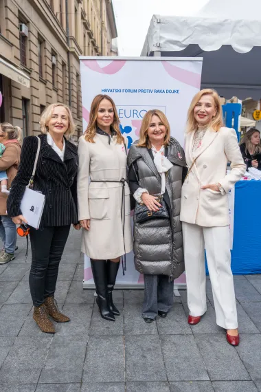 Ružičasta povorka podrške obilježila 25. Dan ružičaste vrpce