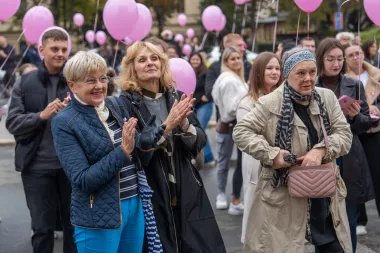 Ružičasta povorka podrške obilježila 25. Dan ružičaste vrpce