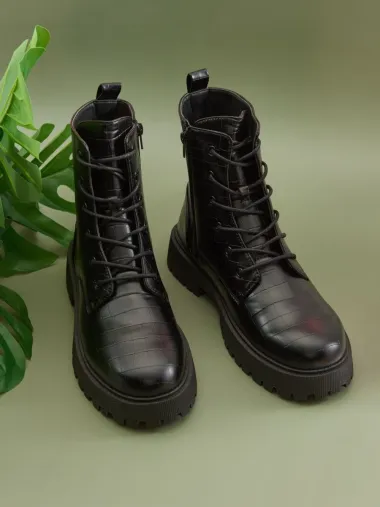 Najbolje crne gležnjače po povoljnim cijenama za stylish jesenske kombinacije