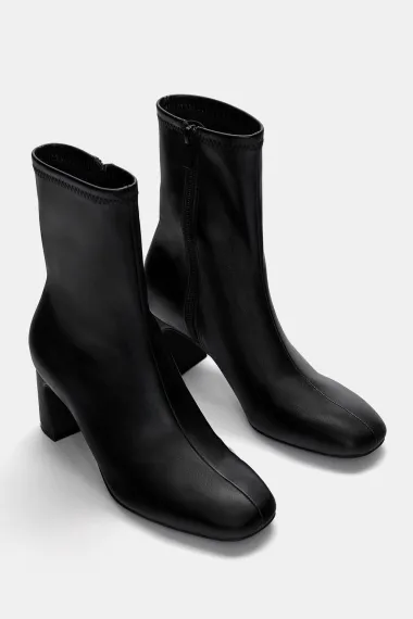 Najbolje crne gležnjače po povoljnim cijenama za stylish jesenske kombinacije