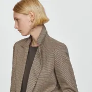 Karirani sako je klasik - donosimo najbolje modele iz novih kolekcija