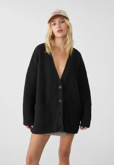Topli, mekani i chic: Dugi kardigani kao ključni komad jesenske garderobe