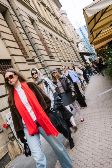 Zagrebački tramvaj kao modna pista u pokretu? Ovo se ne viđa svaki dan!