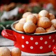 Brzi recept za najsočnije fritule koje ćeš probati