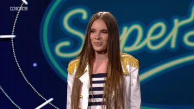 'Superstar': Karla rasturila ležernim stavom i glasom za svjetsko tržište