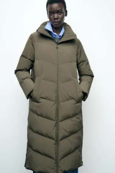 Duge puffer jakne: Must-have komad za hladne zimske dane