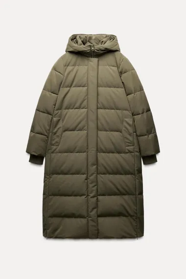 Duge puffer jakne: Must-have komad za hladne zimske dane