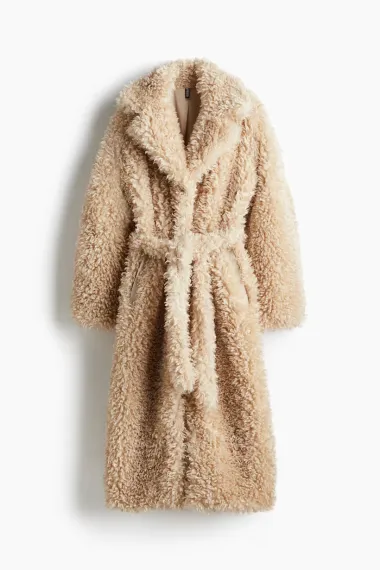 Topli i stylish: I ove zime nosimo teddy jakne i kapute