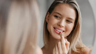 Blurred lips - novi način nošenja ruža s kojim ćeš postići wow efekt