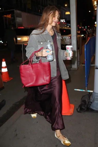 Katie Holmes još jednom potvrđuje da je kraljica stila 'baš me briga'