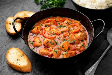 Jede ti se nešto tradicionalno na žlicu? Imamo recept za najbolji fiš paprikaš