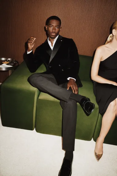 Tommy Hilfiger predstavlja blagdansku kampanju – ikona stila Sofia Richie Grainge i Damson Idris glavna su lica