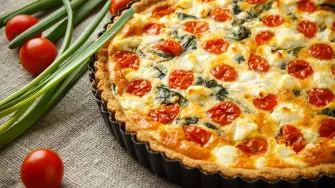 Recept za ukusni quiche od rajčica, feta sira i špinata
