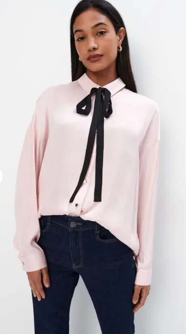 15 bluza i košulja u kojima ćeš zasjati ovih blagdana
