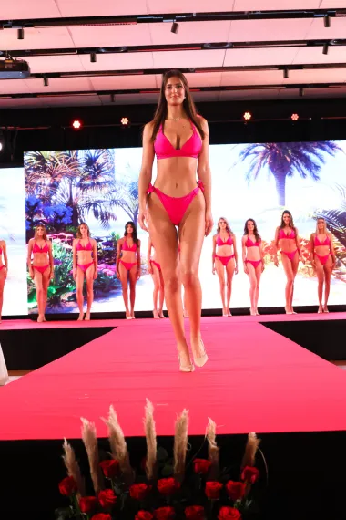 Rovinj je ponovno zablistao - Lanett Whitney osvojila titulu Kraljice Hrvatske 2024!
